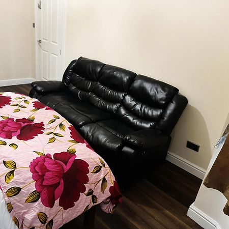 Nice And Pleasant Thornton Heath Extérieur photo