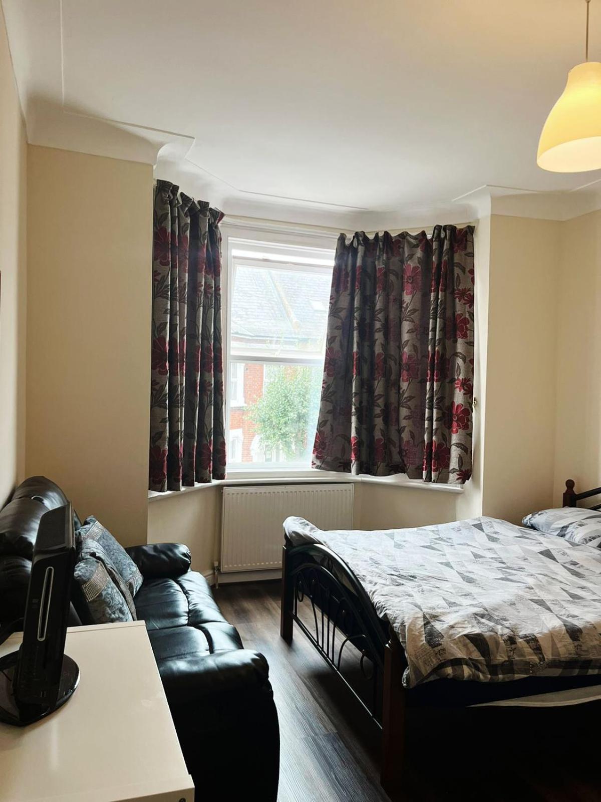 Nice And Pleasant Thornton Heath Extérieur photo