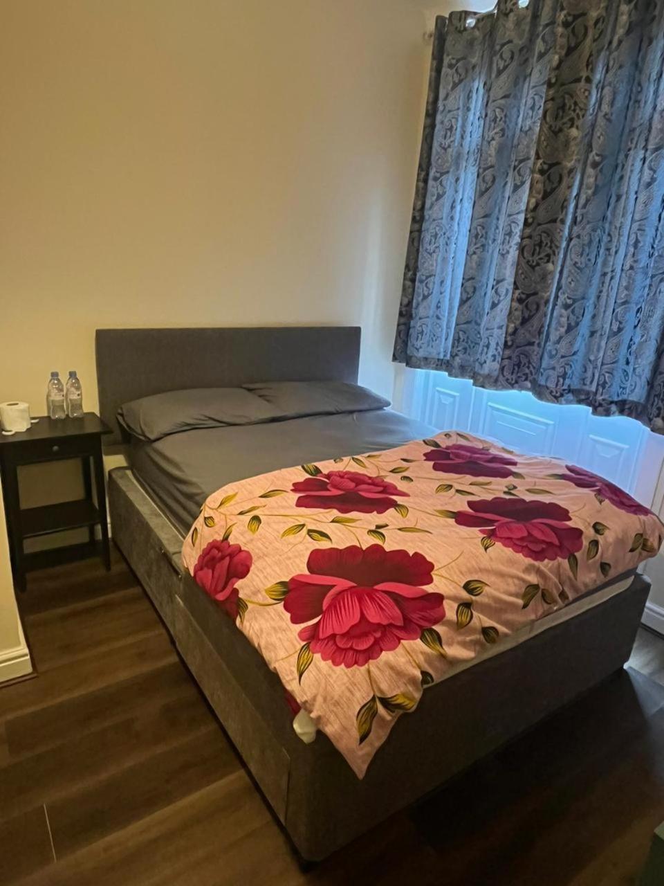 Nice And Pleasant Thornton Heath Extérieur photo
